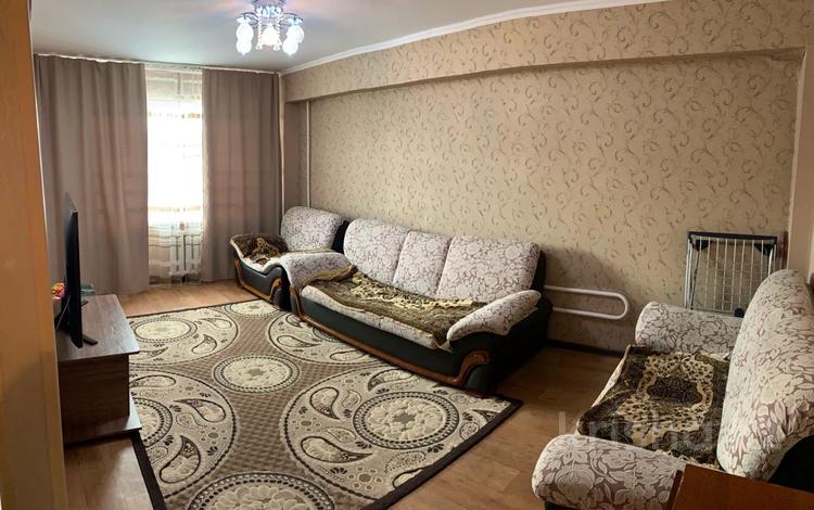 3-комнатная квартира, 71.1 м², 4/5 этаж, Сатпаева 48 за 28.5 млн 〒 в Усть-Каменогорске — фото 2