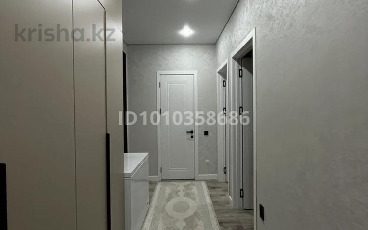 3-бөлмелі пәтер · 70 м² · 1/10 қабат, мкр Юго-Восток 55/2, бағасы: 42 млн ₸ в Караганде, Казыбек би р-н — фото 7