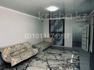 2-комнатная квартира · 60 м² · 1 этаж, Естемесұлы 75 за 120 000 〒 в Сарыагаш
