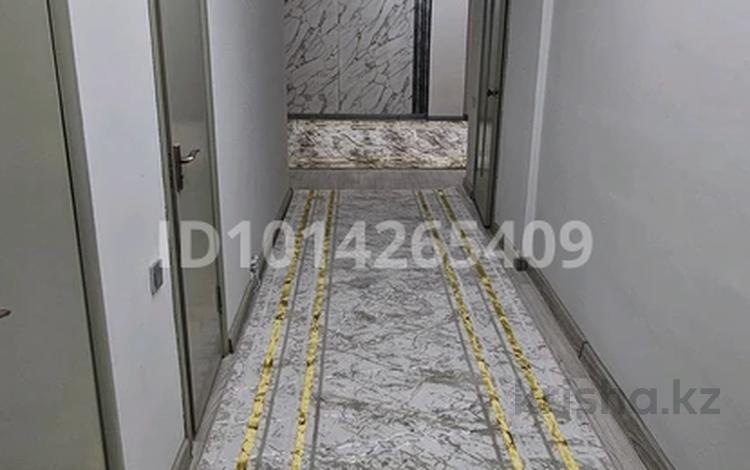 2-комнатная квартира · 56.5 м² · 1/9 этаж, мкр Нурсат 2 39 — Рядом акимат,мечить, школа за 180 000 ₸ в Шымкенте, Каратауский р-н — фото 2