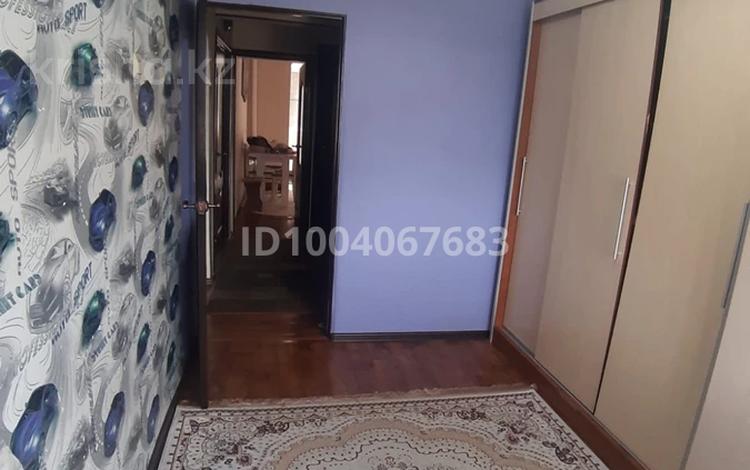 4-комнатная квартира · 96 м² · 3/5 этаж, Гамалея за 23.5 млн ₸ в Таразе — фото 2