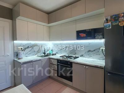 3 комнаты · 75 м² · 9 этаж, Пр.Республики 26 — Кенесары за 60 000 〒 в Астане, р-н Байконур