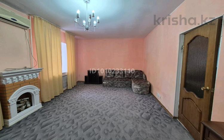 4-комнатная квартира · 120 м² · 2/5 этаж, Жумабаева 9/2 — Угол Петрова за 330 000 ₸ в Астане, Алматы р-н — фото 14