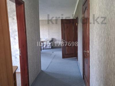 3-бөлмелі пәтер · 90 м² · 5/5 қабат, мкр Новый Город 44/2, бағасы: 130 000 ₸ в Караганде, Казыбек би р-н