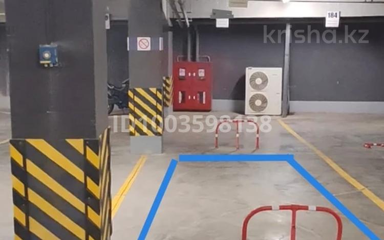 Паркинг · Аль-Фараби 41 — 13 блок, бағасы: 45 000 〒 в Алматы, Бостандыкский р-н — фото 2