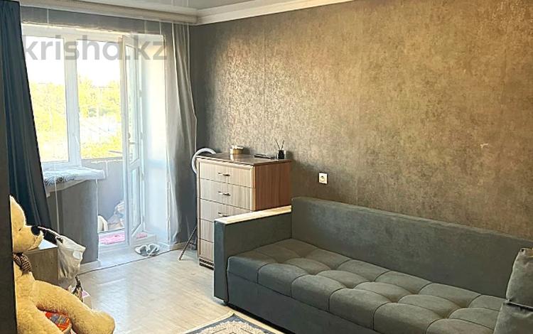 1-комнатная квартира · 32 м² · 5/5 этаж, Майкудук, Майкудук улица Берюзова за 7.9 млн ₸ в Караганде, Алихана Бокейханова р-н — фото 2