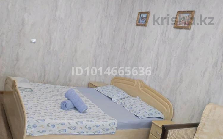 1-комнатная квартира · 33 м² · 2/5 этаж, Казахстан 65 — Кабанбай батыра за 10 000 ₸ в Усть-Каменогорске — фото 2