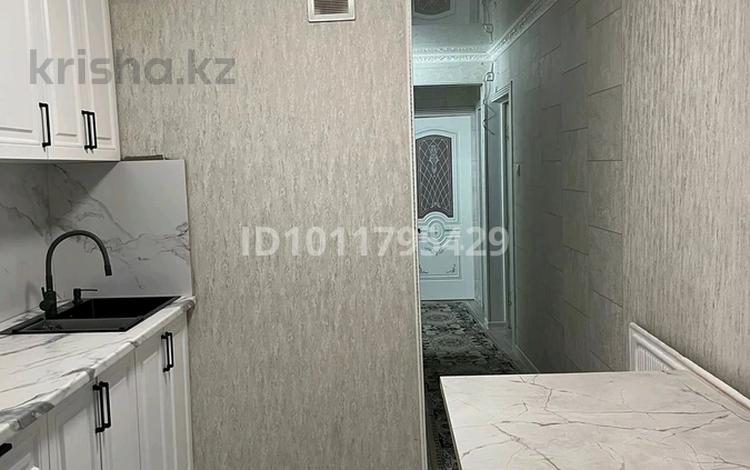 4-комнатная квартира · 130 м² · 2/5 этаж, Төлеби 59Б 34 за 25 млн ₸ в Кентау — фото 2