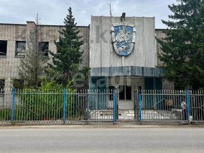 Продажа коммерческой недвижимости в Костанайской обл.: Свободное назначение · 1668.2 м² за 150 млн 〒 Свободное назначение · 1668.2 м² за 150 млн 〒 в Костанае