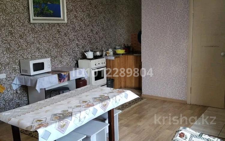 Дом · 2 комнаты · 50 м², Биржансал 29 за 20 000 ₸ в Бурабае — фото 2
