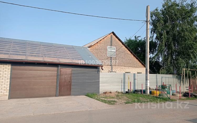 Жеке үй · 4 бөлме · 120 м² · 6.5 сот., мкр Городской Аэропорт, Костюшко 33 — Старый аэропорт, ХМК, бағасы: 32 млн 〒 в Караганде, Казыбек би р-н — фото 2