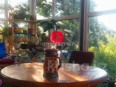 Отдельный дом · 5 комнат · 139.7 м² · 8.5 сот., Четская 49б за 41.3 млн 〒 в Караганде, Казыбек би р-н