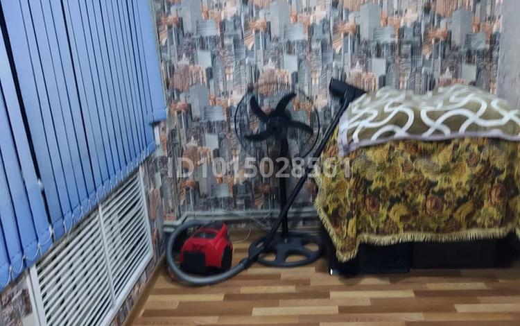 2-бөлмелі пәтер · 60 м² · 2/2 қабат, Алимкулова 28, бағасы: 14 млн ₸ в Шымкенте, Аль-Фарабийский р-н — фото 2