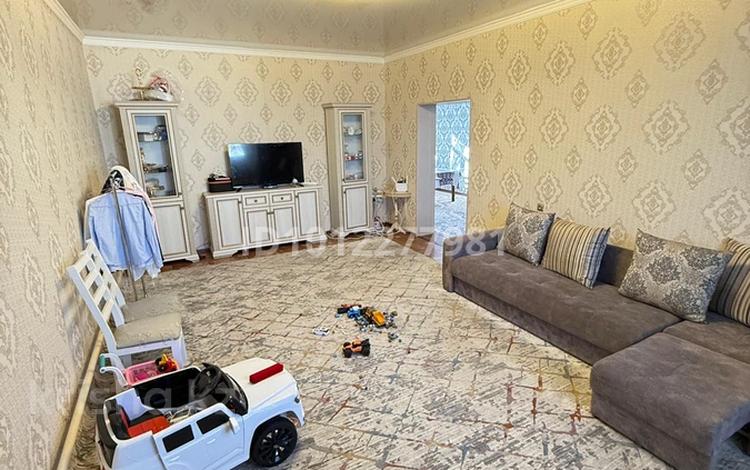 Жеке үй · 5 бөлме · 180 м² · 7 жүзд., ул. Мадениет 21А — Углавойдагы зеленый крыша дом, бағасы: 27 млн ₸ в Талапкер  — фото 6