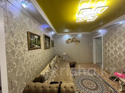 3-комнатная квартира · 57 м² · 2/5 этаж, Майкудук, 12й микрорайон за 13 млн 〒 в Караганде, Алихана Бокейханова р-н