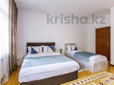 Дом · 5 комнат · 380 м², мкр Горный Гигант, Иванилова 54Б за 100 000 〒 в Алматы, Медеуский р-н