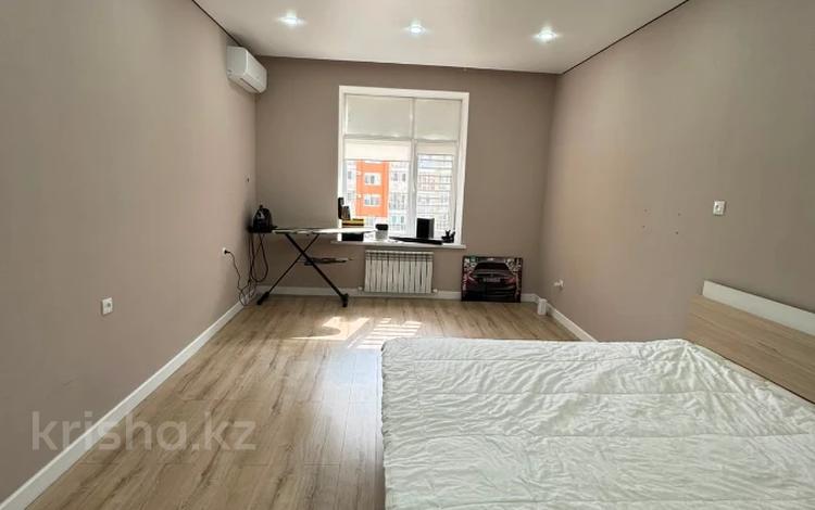 1-бөлмелі пәтер · 51.6 м² · 4/9 қабат, мкр. Алтын орда, Мангилик ел 16д, бағасы: 23 млн ₸ в Актобе — фото 8