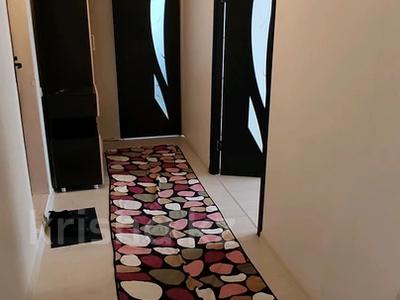 2-бөлмелі пәтер · 55 м² · 2/9 қабат, Степной-3 3/8, бағасы: 200 000 ₸ в Караганде, Казыбек би р-н