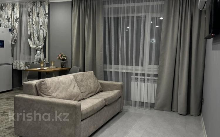 1-комнатная квартира · 32 м² · 2/5 этаж, Камзина 18 — Камзина Суворова за 15 000 ₸ в Павлодаре — фото 2