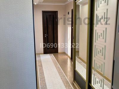 3-комнатная квартира, 63 м², 4/9 этаж, назарбаева за 25 млн 〒 в Уральске
