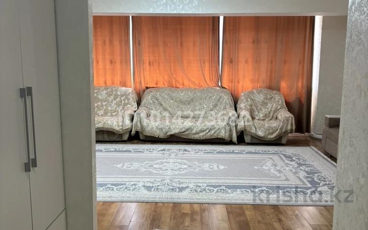 2-комнатная квартира · 80 м² · 2/8 этаж, Микрорайон Алтын Ауыл 21 за 170 000 ₸ в Каскелене — фото 2
