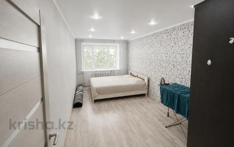 2-комнатная квартира · 48 м² · 1/5 этаж, Курмангазы 158 — Магазин Урал за 150 000 ₸ в Уральске — фото 4