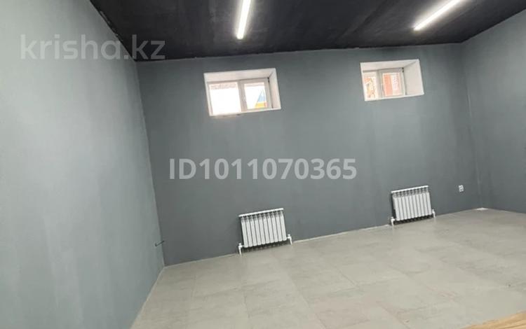 Еркін · 93 м², бағасы: 150 000 ₸ в Актобе, мкр. Алтын орда — фото 9