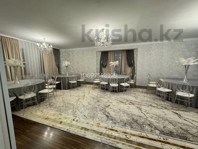 Дом · 6 комнат · 450 м², Аккемер 30 за 250 000 〒 в Астане, Нура р-н