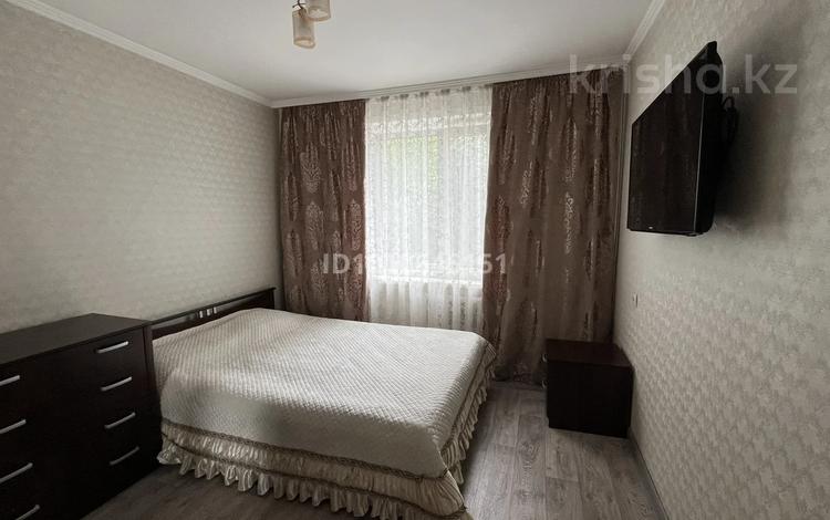 3-комнатная квартира · 70 м² · 2/5 этаж, Пришахтинск 34 за 24.5 млн ₸ в Караганде, Алихана Бокейханова р-н — фото 2