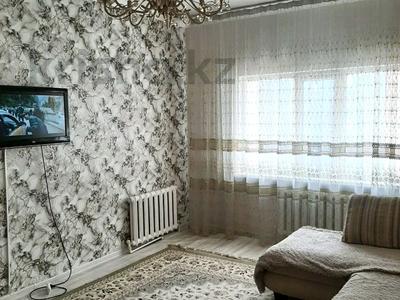 2-комнатная квартира · 78 м² · 8/20 этаж, Бауыржан Момышулы — Тауелсиздик за 18 000 ₸ в Астане, Алматы р-н