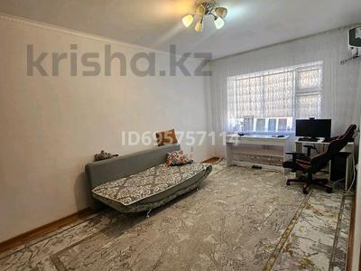 1-бөлмелі пәтер · 45 м² · 4/6 қабат, 32Б мкр 8 — Школа "Дарын", бағасы: 10 млн ₸ в Актау