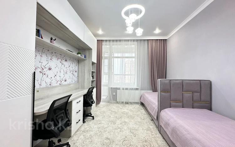 3-бөлмелі пәтер · 75 м² · 8/17 қабат, Улы Дала 27 — Толе Би, бағасы: 57.5 млн ₸ в Астане, Нура р-н — фото 26