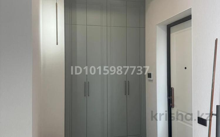 2-комнатная квартира · 70 м² · 9/9 этаж, мкр Тараз, Рыскулова 33/2 за 400 000 ₸ в Шымкенте, Аль-Фарабийский р-н — фото 2