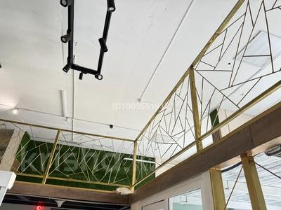 Свободное назначение, офисы, магазины и бутики, образование, развлечения, кабинеты и рабочие места, студии · 88 м² за 290 000 〒 в Астане, Нура р-н