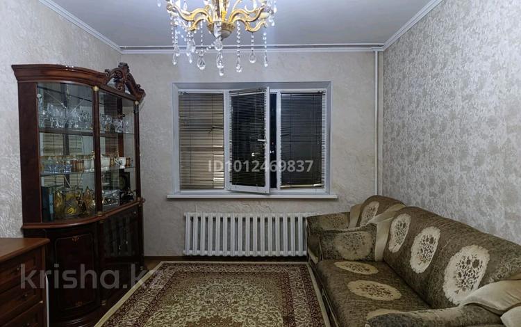 3-бөлмелі пәтер · 68 м² · 1/5 қабат, мкр Айнабулак-2 54, бағасы: 45 млн ₸ в Алматы, Жетысуский р-н — фото 2