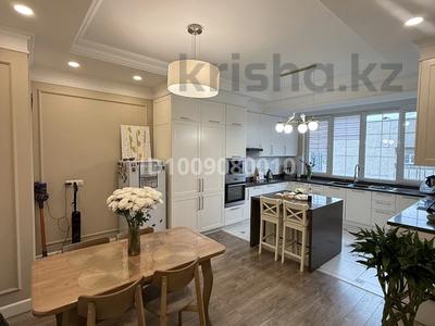 2-комнатная квартира · 90 м² · 9/18 этаж, Гагарина 124 за 72 млн ₸ в Алматы, Бостандыкский р-н