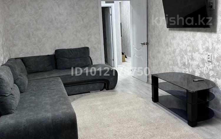 2-бөлмелі пәтер · 50 м² · 1/5 қабат, ул. Тургенева 104, бағасы: 170 000 ₸ в Актобе, мкр Авиатор — фото 2
