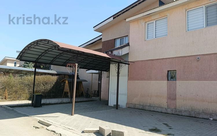 Часть дома · 3 комнаты · 130 м² · 2.5 сот., Квартал 9 за 38 млн ₸ в Каскелене — фото 2