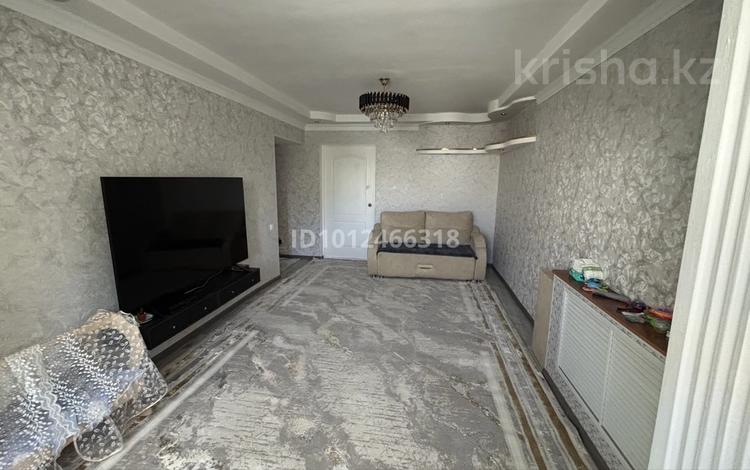 3-комнатная квартира · 80 м² · 4/7 этаж, мкр 12 63 за 250 000 ₸ в Актобе — фото 2