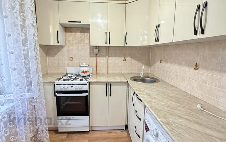 2-бөлмелі пәтер · 45 м² · 4/6 қабат, Женис 37/1, бағасы: 22 млн ₸ в Астане, Сарыарка р-н — фото 2
