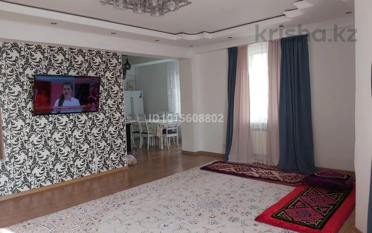 3-комнатная квартира · 114 м² · 4/8 этаж, Алтын аул 10 за 46.7 млн ₸ в Каскелене — фото 2