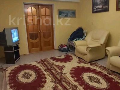 Пәтерлер в Западно-Казахстанской обл.: 3-бөлмелі пәтер · 65 м² · 5/12 қабат, проспект Абая 216, бағасы: 18.5 млн 〒 3-бөлмелі пәтер · 65 м² · 5/12 қабат, проспект Абая 216, бағасы: 18.5 млн 〒 в Уральске