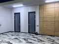 Офисы, магазины и бутики, салоны красоты, медцентры и аптеки, образование, развлечения, кабинеты и рабочие места, студии · 105 м² за ~ 1.3 млн ₸ в Астане, Нура р-н — фото 7