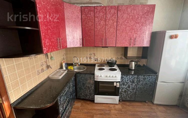 2-комнатная квартира · 54 м² · 2/9 этаж, мкр Юго-Восток, Мкр Юго-Восток, мкр Орбита 40 за 180 000 ₸ в Караганде, Казыбек би р-н — фото 2