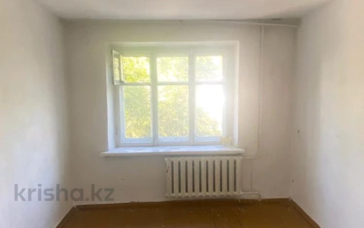 3-комнатная квартира · 55 м² · 3/5 этаж, Мкр. Жетысу 28 за ~ 13.8 млн ₸ в Талдыкоргане, военный городок Улан — фото 2