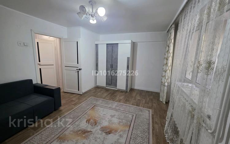 1-комнатная квартира · 30 м² · 1/5 этаж, мкр Гарышкер, Валиханова 195 за 130 000 ₸ в Талдыкоргане — фото 2