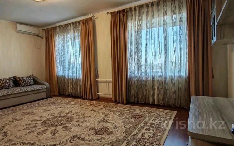2-бөлмелі пәтер · 76.4 м² · 6/9 қабат, Жаяу Мусы 7, бағасы: 35.5 млн ₸ в Павлодаре — фото 2