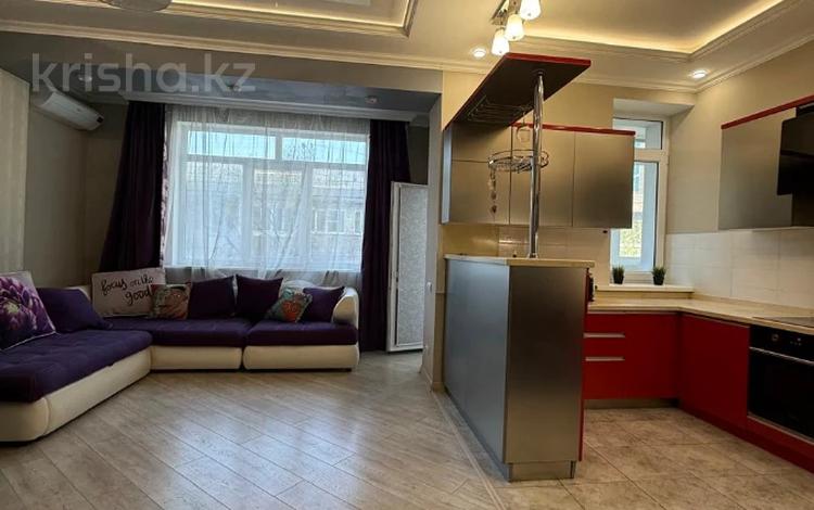 2-комнатная квартира · 70 м² · 4/18 этаж, Гагарина 133/2 за 380 000 ₸ в Алматы — фото 10