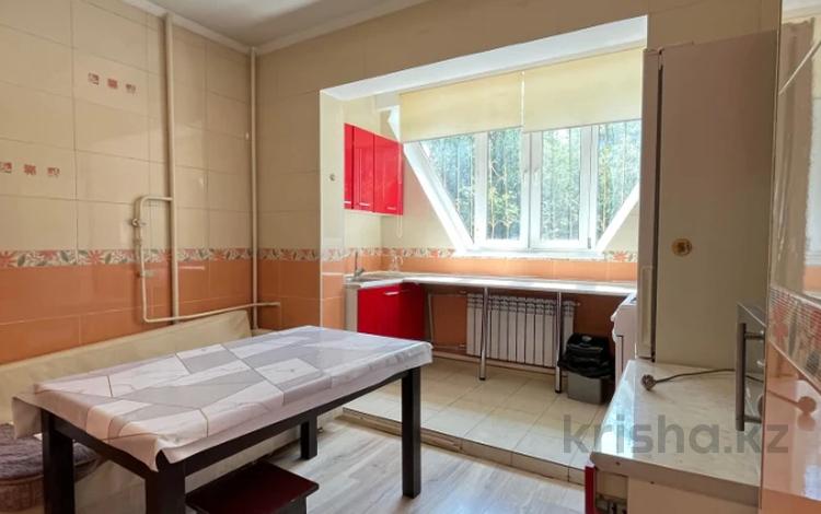 3-комнатная квартира · 75 м² · 2/9 этаж, мкр №1 — Алтынсарина Улыгбека за 55 млн ₸ в Алматы, Ауэзовский р-н — фото 11