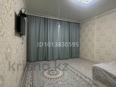 1-бөлмелі пәтер · 44 м² · 1/5 қабат, мкр. Алтын орда 17 а, бағасы: 15 млн ₸ в Актобе
